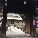 墓参りと個展を見に行く
