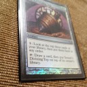 結婚のお祝いに《師範の占い独楽/Sensei’s Divining Top(CHK)》のFOIL頂きました