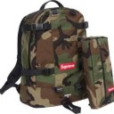 容量感に加え、普段使いにも丁度良いsupreme 偽