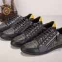優れたデザイン性と高級感ある 2016春夏 フェンディ FENDI スニーカー
