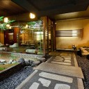 料亭「芝苑」で理事会・運営委員会合同会議