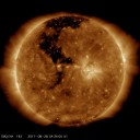 【 ロジックが １ヶ月も 継続中 】／急始型地磁気嵐が発生し、２１時頃に終了。