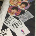 1/8 グッズ買う！