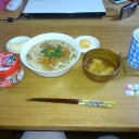連休前の静けさ♪