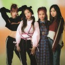 BTS BLACKPINK TWICE 日常　衣装　通販　特売　激安い