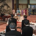 モーニングにシルバーのネクタイ