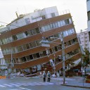 ２５年前の午前５時４６分阪神淡路大震災発生