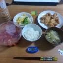 食う寝る太る♪