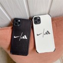 ナイキ·アディダス人気デザインのiPhone12ケースをまとめ！