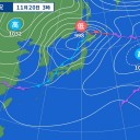 【 桜島 】（ 噴煙 １，６００ ｍ ）／【 諏訪之瀬島 】（噴煙 １，２００ ｍ）。