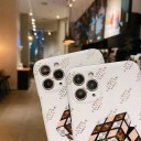 【在庫あり】ブランド柄 海外で大人気 iphone12/12proケース!