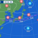 【 四川盆地 に 豪雨予報 】／中国大陸から日本海、本州付近にかけて東西に長く秋雨前線が伸びています。